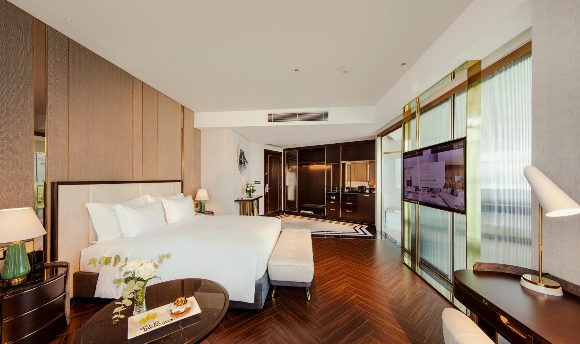 Готель Radisson Blu Ha Long Bay Екстер'єр фото