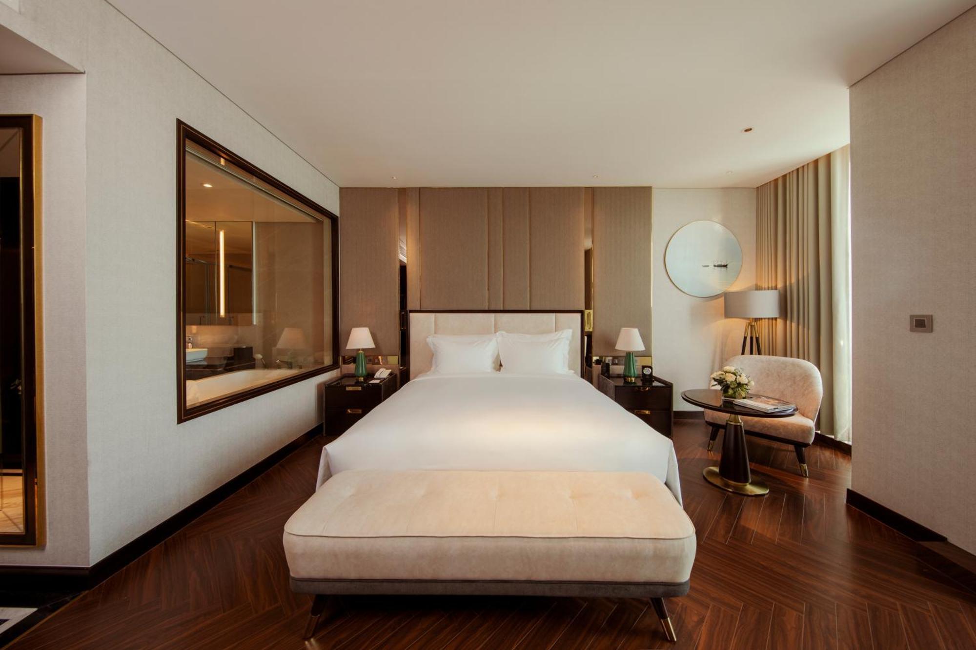 Готель Radisson Blu Ha Long Bay Екстер'єр фото