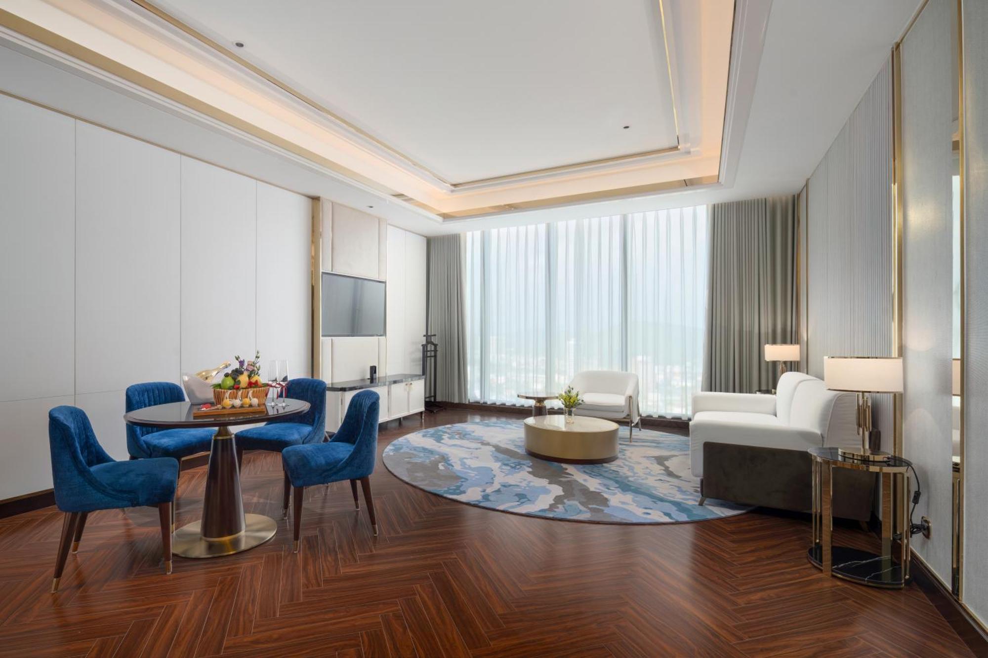 Готель Radisson Blu Ha Long Bay Екстер'єр фото