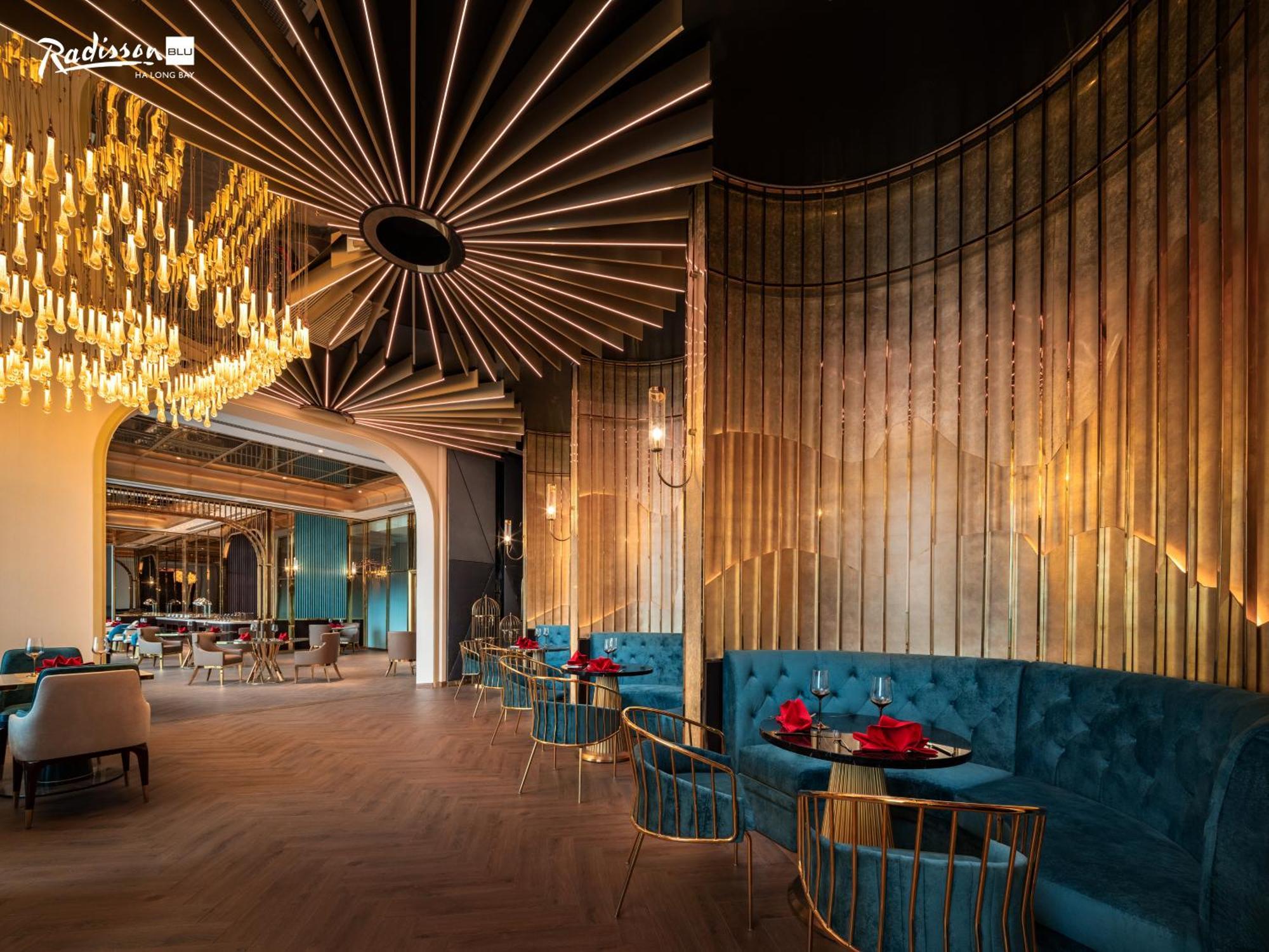 Готель Radisson Blu Ha Long Bay Екстер'єр фото