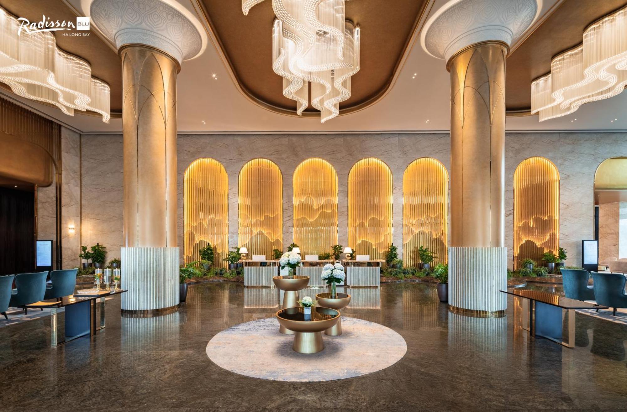 Готель Radisson Blu Ha Long Bay Екстер'єр фото