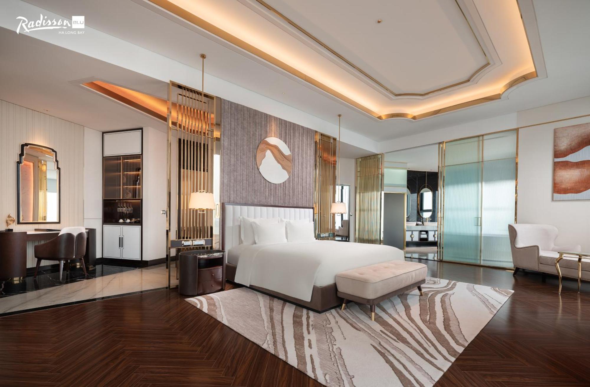 Готель Radisson Blu Ha Long Bay Екстер'єр фото