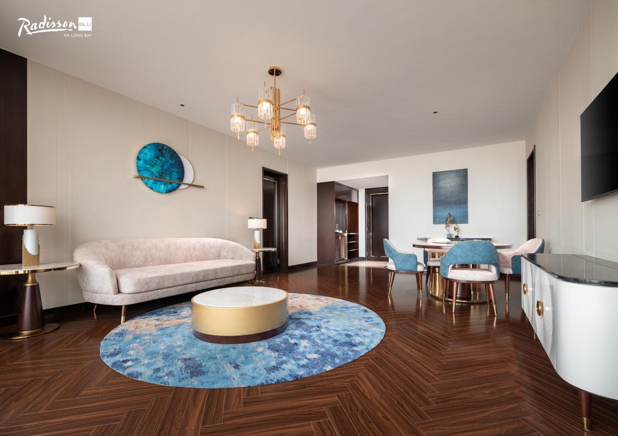 Готель Radisson Blu Ha Long Bay Екстер'єр фото