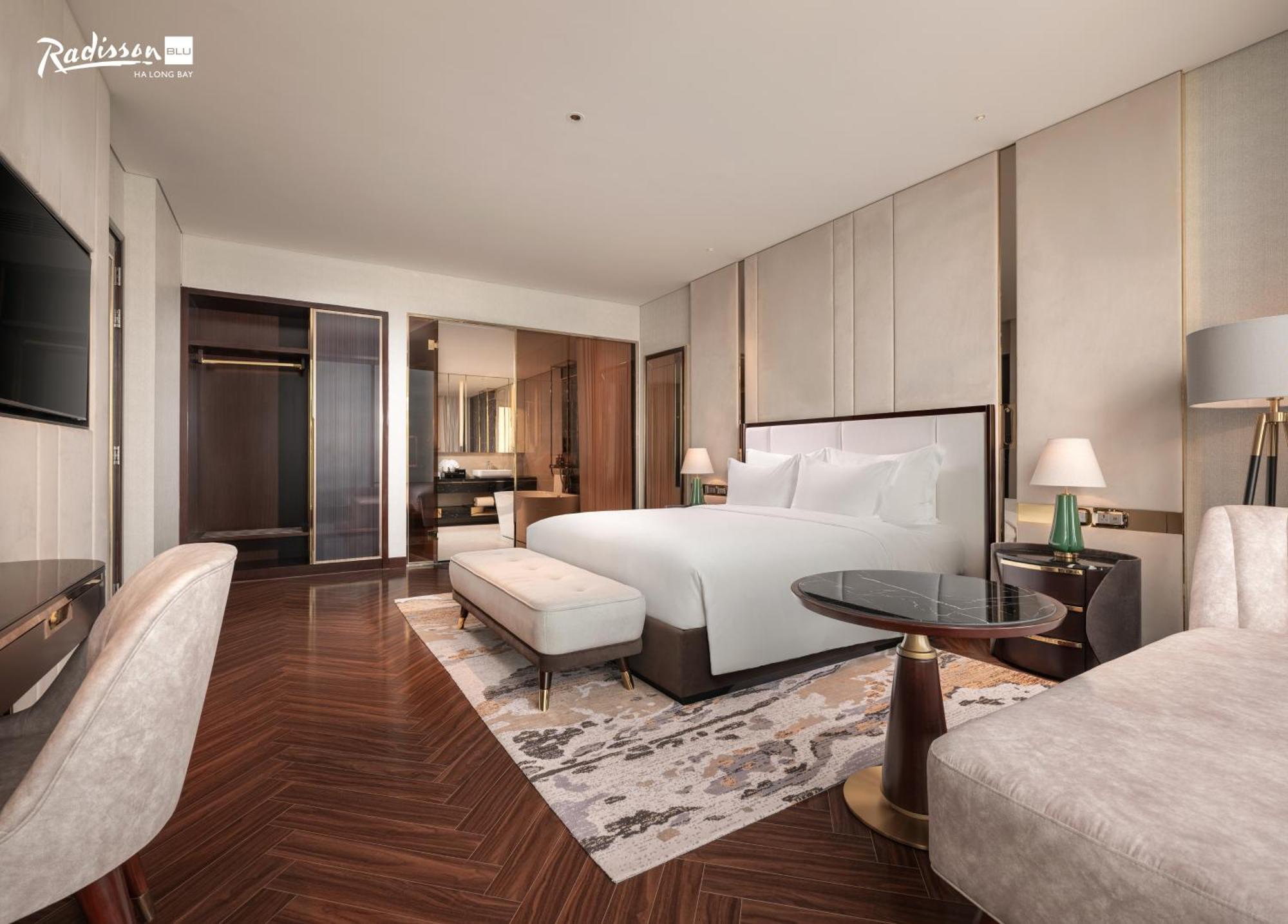 Готель Radisson Blu Ha Long Bay Екстер'єр фото
