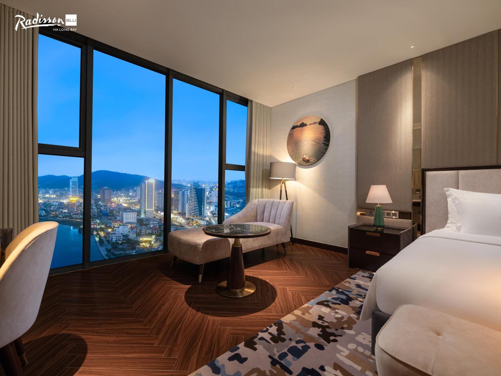 Готель Radisson Blu Ha Long Bay Екстер'єр фото